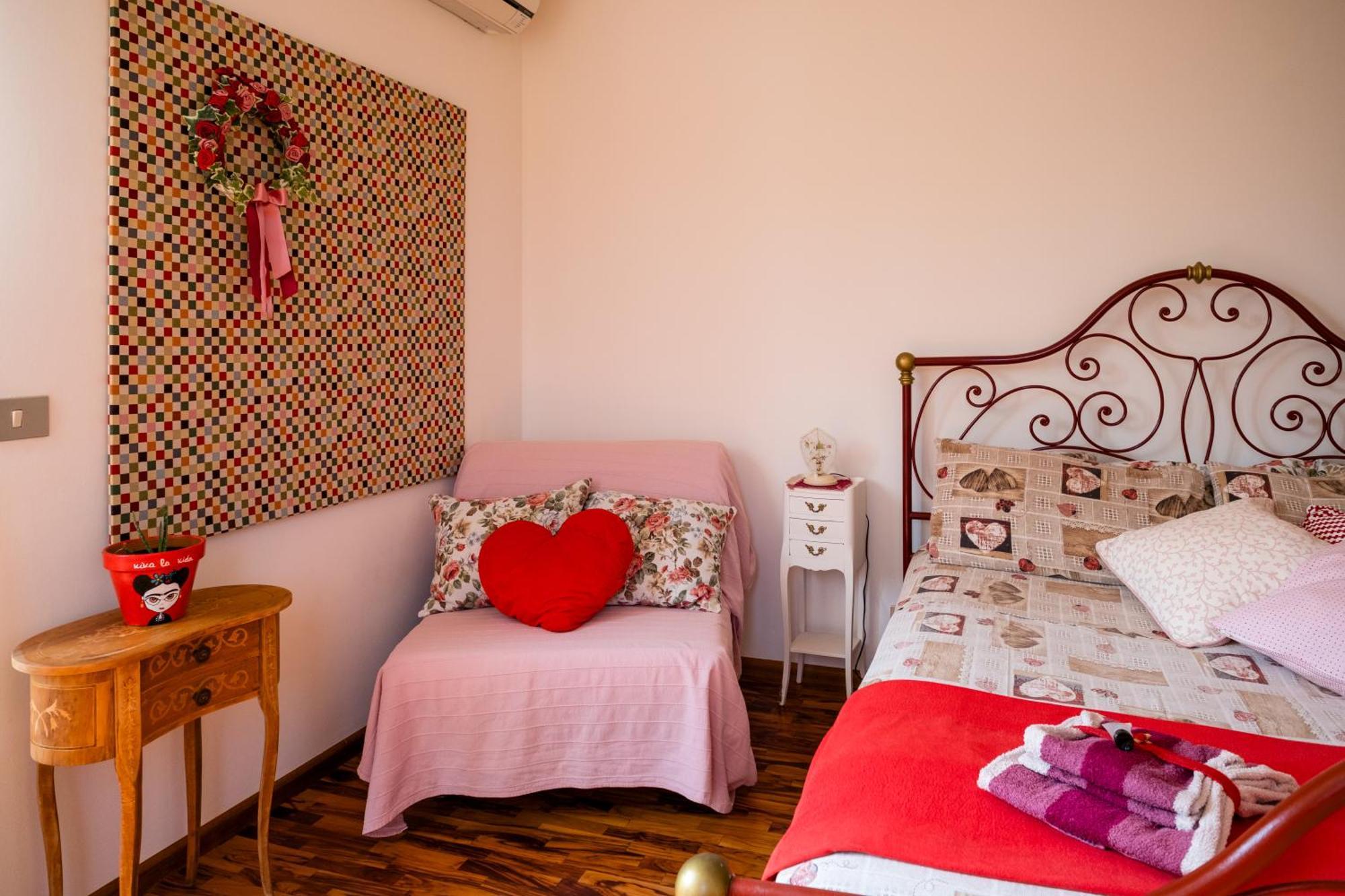 Bed and Breakfast La Vie En Rose Buia Exterior foto